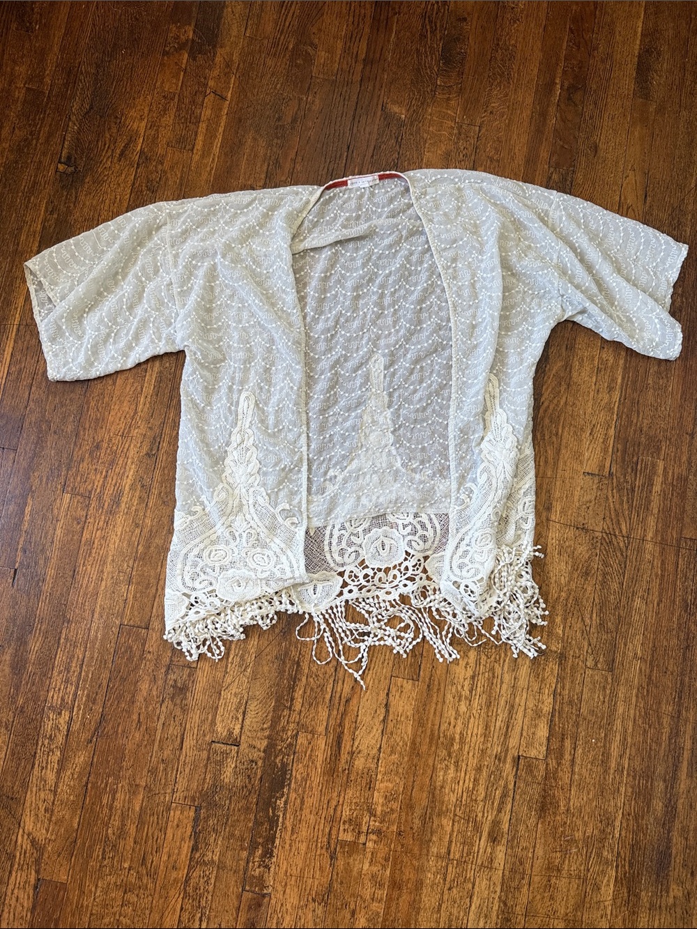 Light Beige Lace-Trim Open Lightweight Kimomo